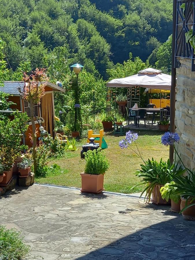 Ca D' Fefi Bed and Breakfast Gorzegno Eksteriør billede