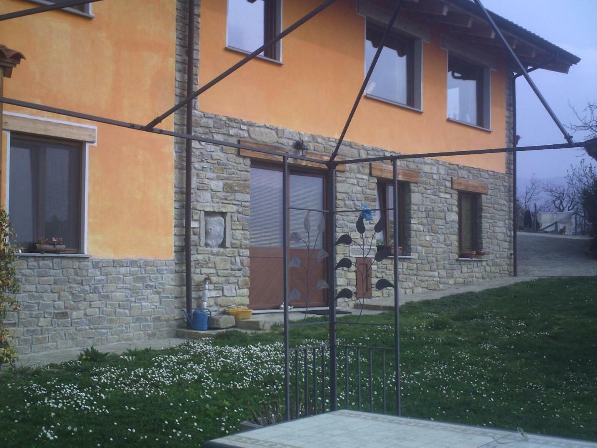 Ca D' Fefi Bed and Breakfast Gorzegno Eksteriør billede